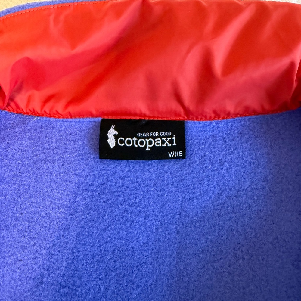 Cotopaxi Colorful Fleece Jacket with Red Accents - Picture 4 of 4